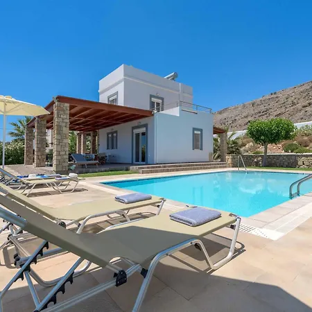 Ariadne Lindos * Pefki