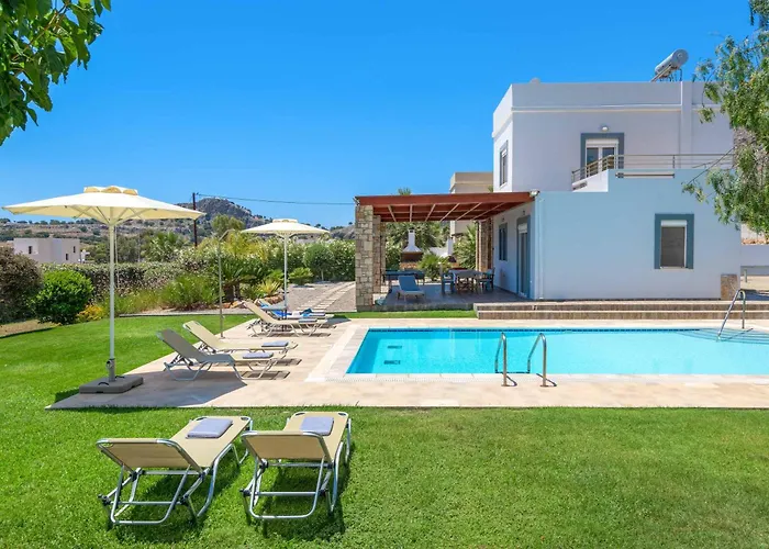 Ariadne Lindos فيلة