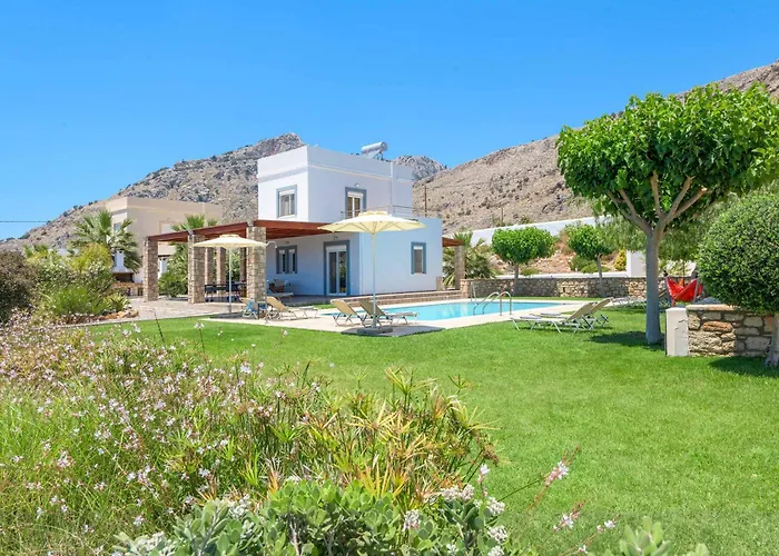 Ariadne Lindos فيلة *